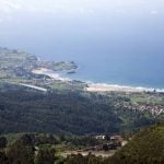 Playa Espasa en Colunga desde el Fitu